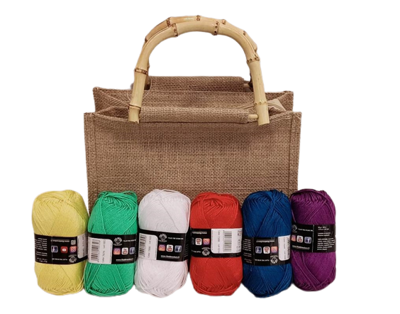 Kit borsa juta con gomitoli di cotone. Tutte le misure