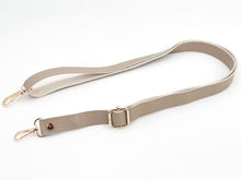 Tracolla regolabile con ganci oro 130x2 cm