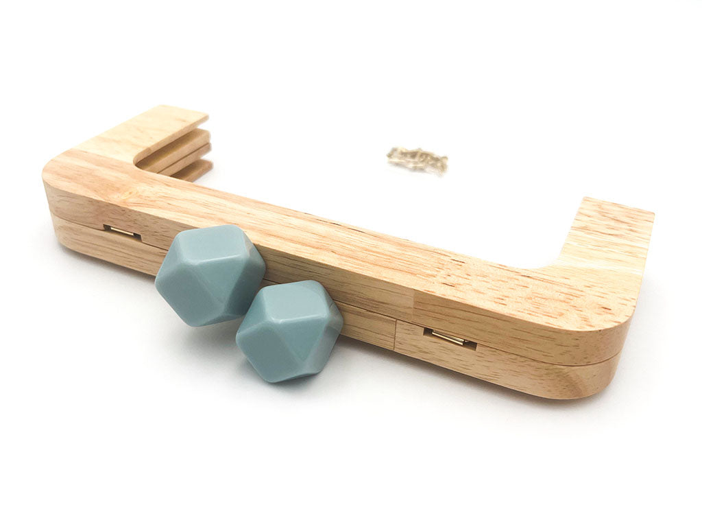 Click clack in legno rettangolare 19,5 cm con perla