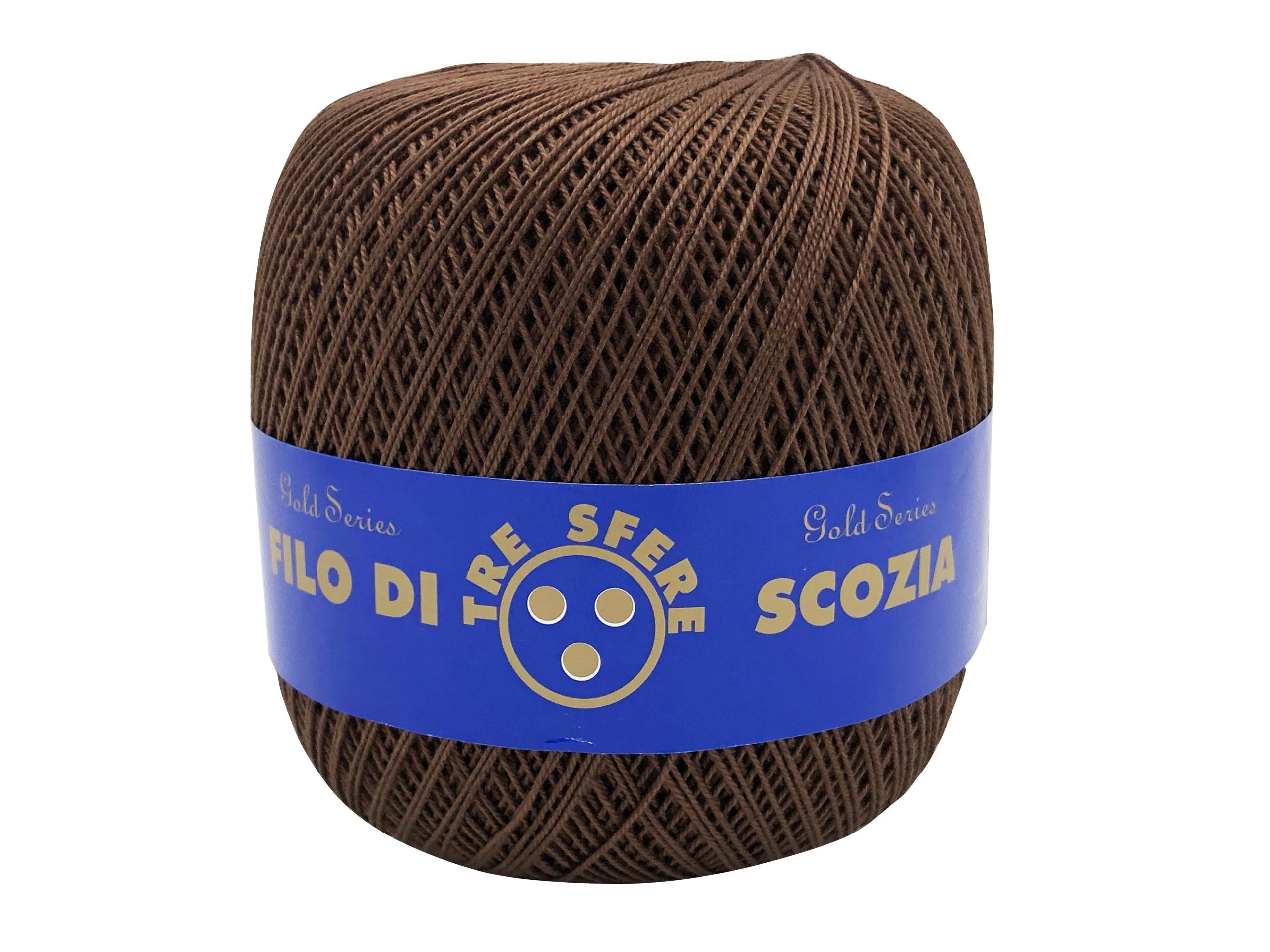 Cotone filo di scozia colorato. Titolo 8