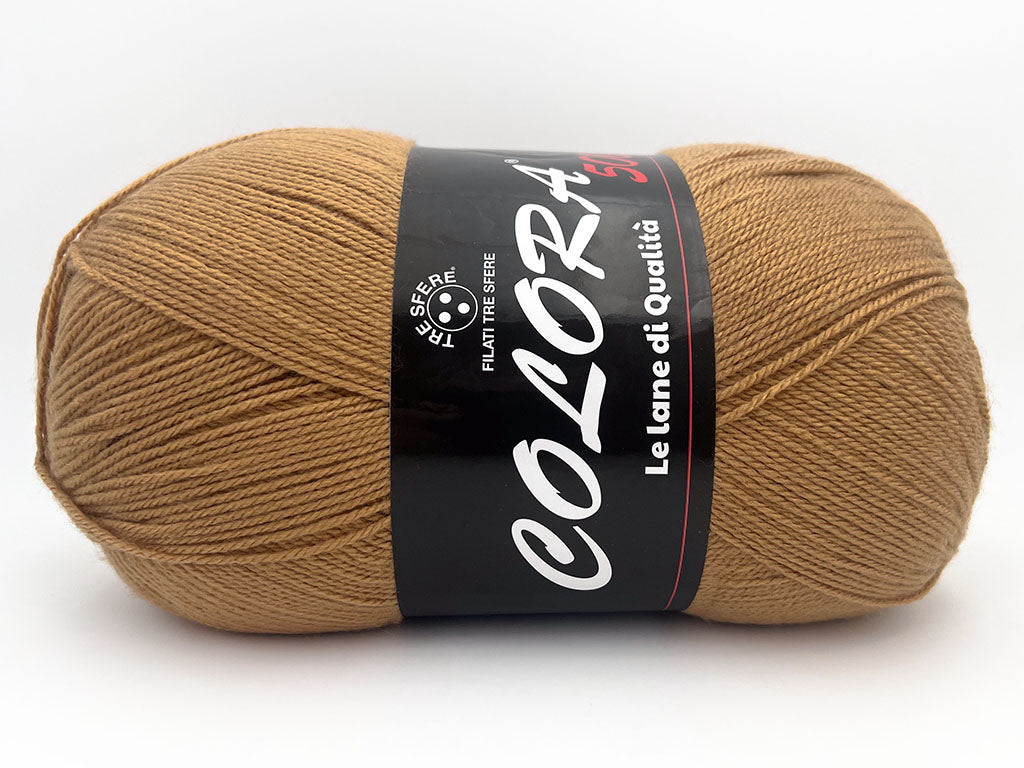 Lana colora. Gomitolo 500gr