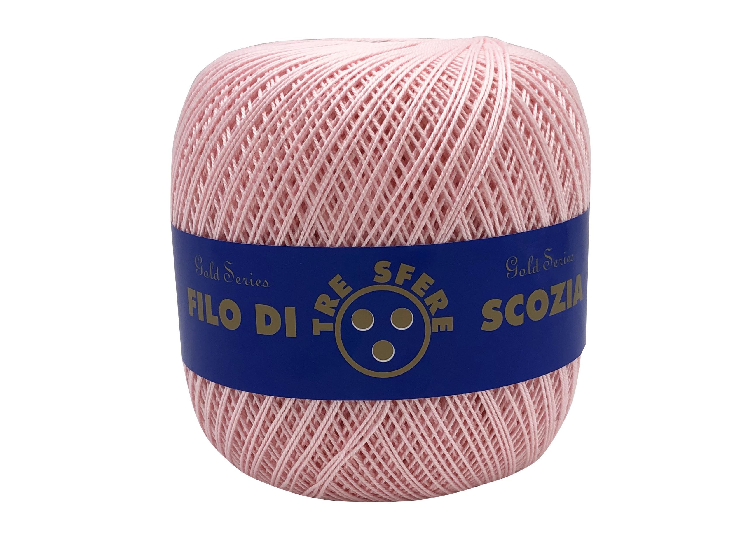 Cotone filo di scozia colorato. Titolo 8