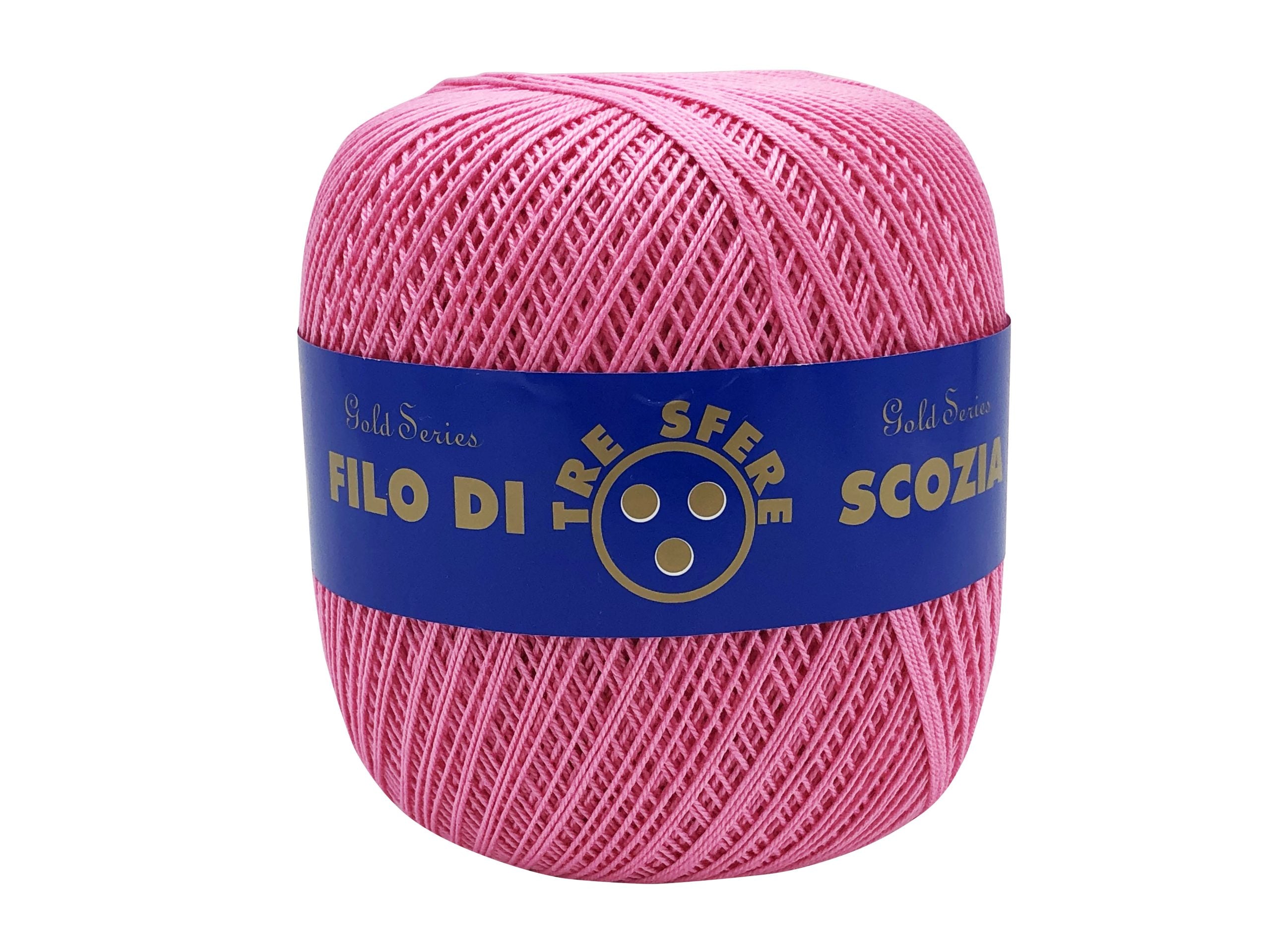 Cotone filo di scozia colorato. Titolo 8